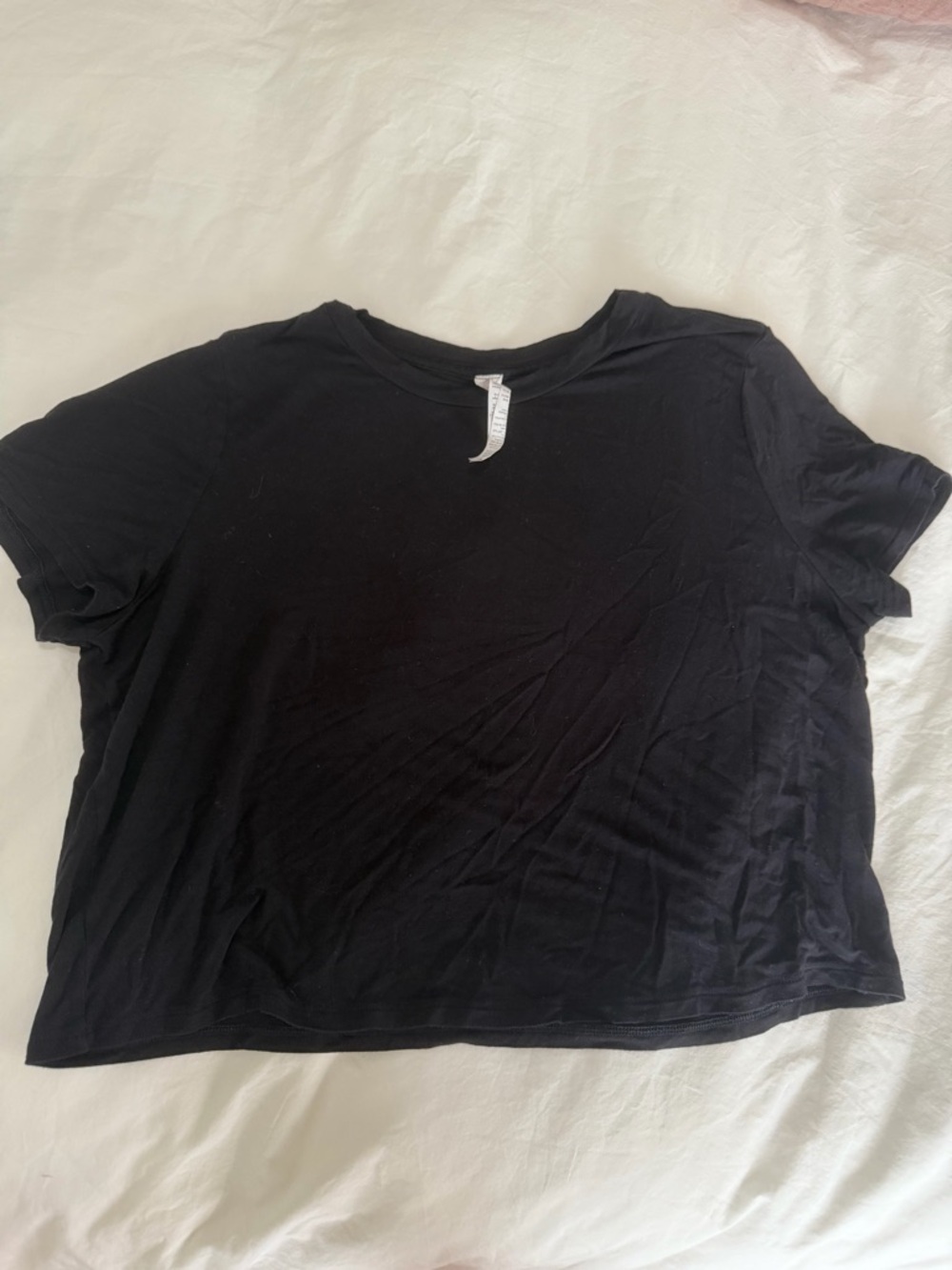 Alo Cropped All Day Short Sleeve - Picture 4 of 7